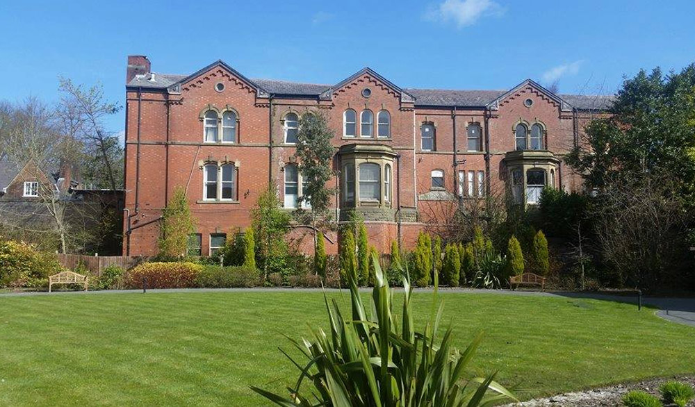 Cosmetic Surgery Bolton